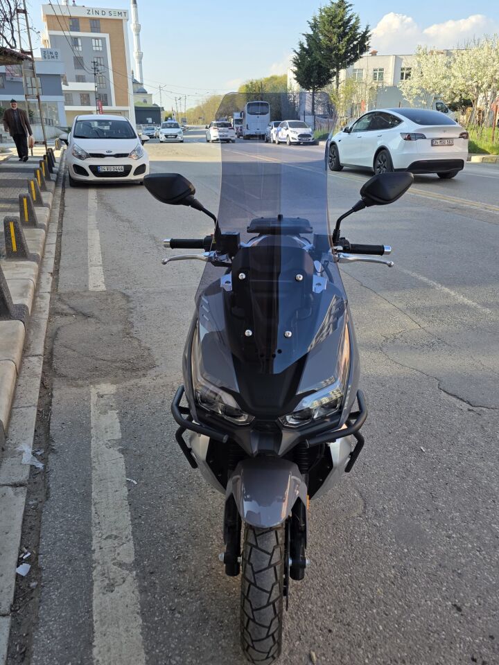 MOTOCAM RKS Freccia Ön Cam 2022-2026 Model 75cm Füme Renkli 4mm UZUN