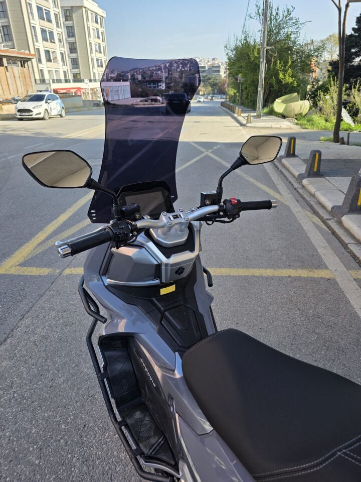 MOTOCAM RKS Freccia Ön Cam 2022-2026 Model 75cm Siyah Renkli 4mm UZUN