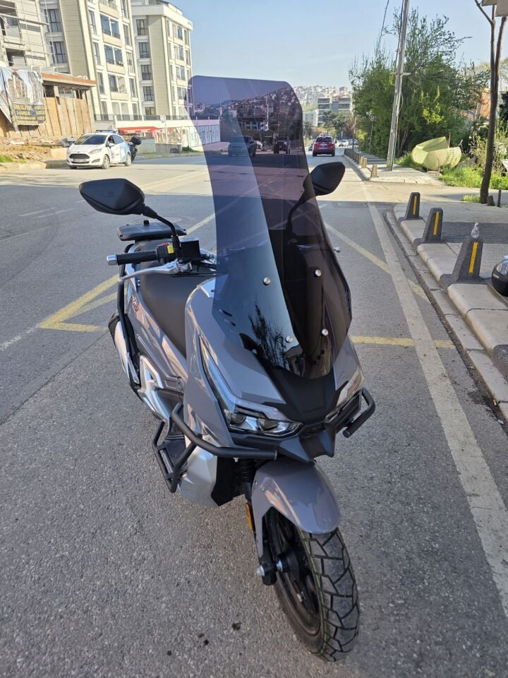 MOTOCAM RKS Freccia Ön Cam 2022-2026 Model 75cm Siyah Renkli 4mm UZUN