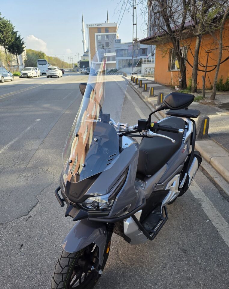 MOTOCAM RKS Freccia Ön Cam 2022-2026 Model 75cm Şeffaf Renkli 4mm UZUN