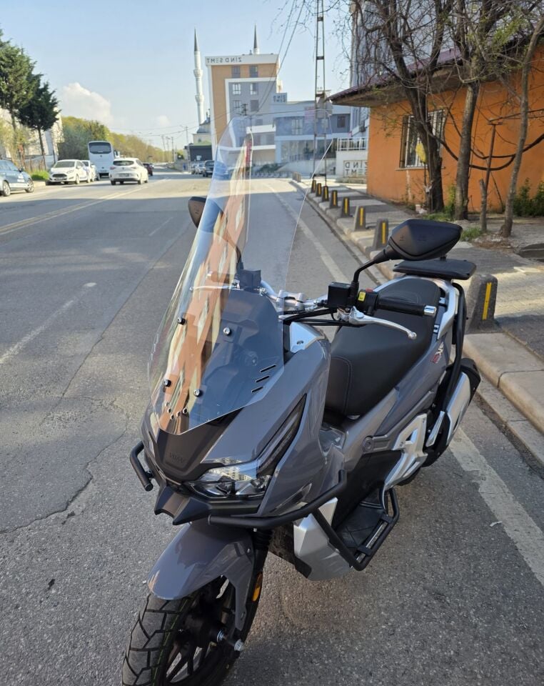 MOTOCAM RKS Freccia Ön Cam 2022-2026 Model 75cm Şeffaf Renkli 4mm UZUN