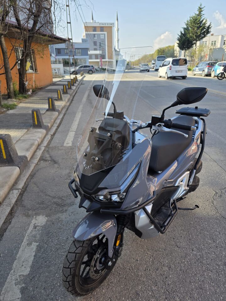 MOTOCAM RKS Freccia Ön Cam 2022-2026 Model 75cm Şeffaf Renkli 4mm UZUN