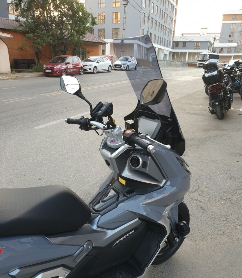 MOTOCAM RKS Freccia Ön Cam 2022-2026 Model 78cm Füme Renkli 4mm UZUN