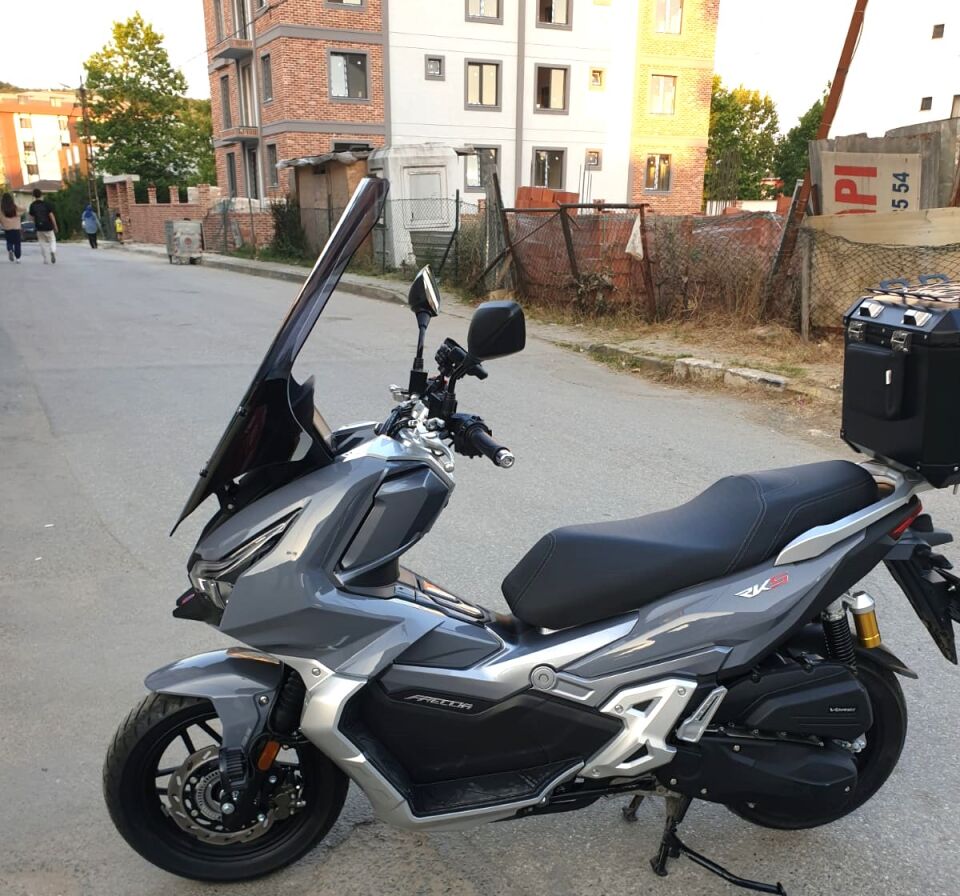 MOTOCAM RKS Freccia Ön Cam 2022-2026 Model 78cm Füme Renkli 4mm UZUN