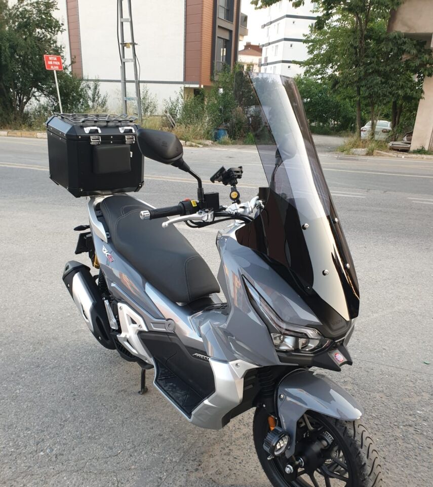 MOTOCAM RKS Freccia Ön Cam 2022-2026 Model 78cm Füme Renkli 4mm UZUN