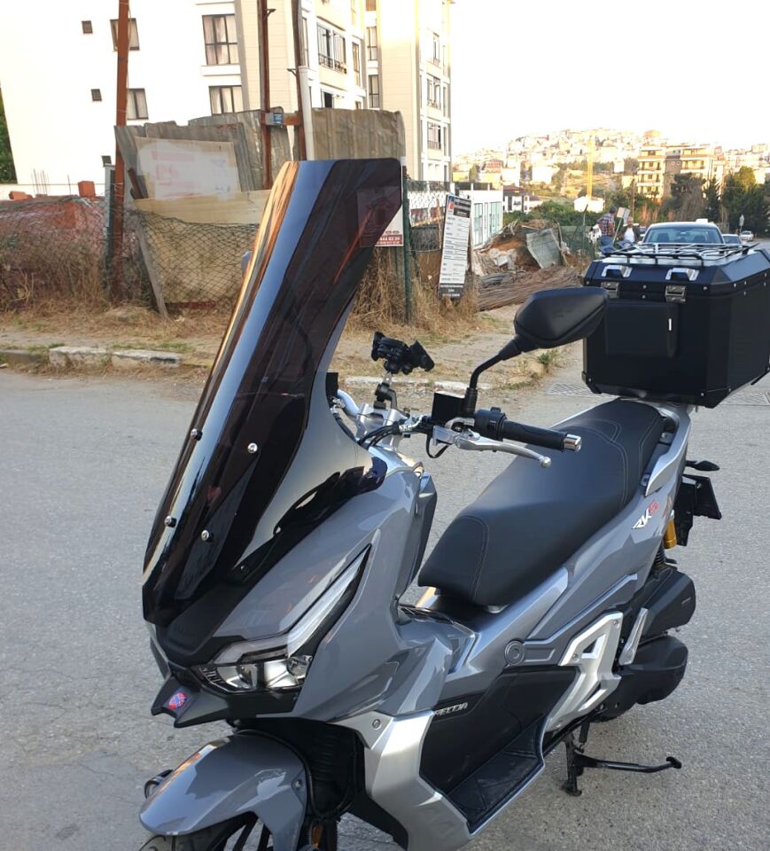 MOTOCAM RKS Freccia Ön Cam 2022-2026 Model 78cm Siyah Renkli 4mm UZUN