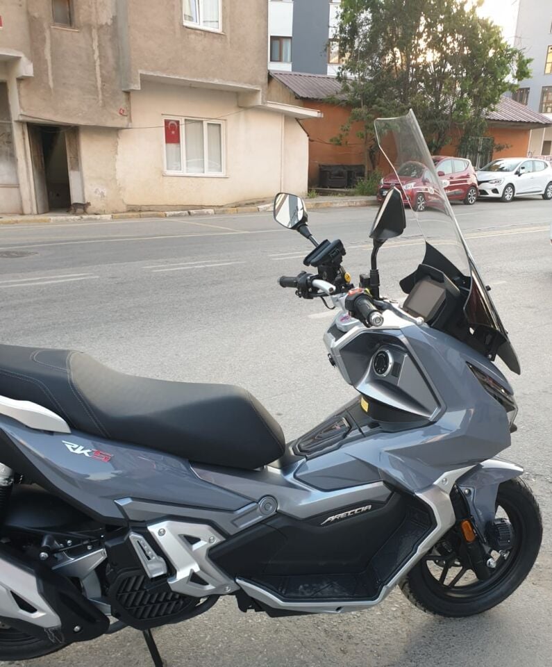 MOTOCAM RKS Freccia Ön Cam 2022-2026 Model 78cm Şeffaf Renkli 4mm UZUN