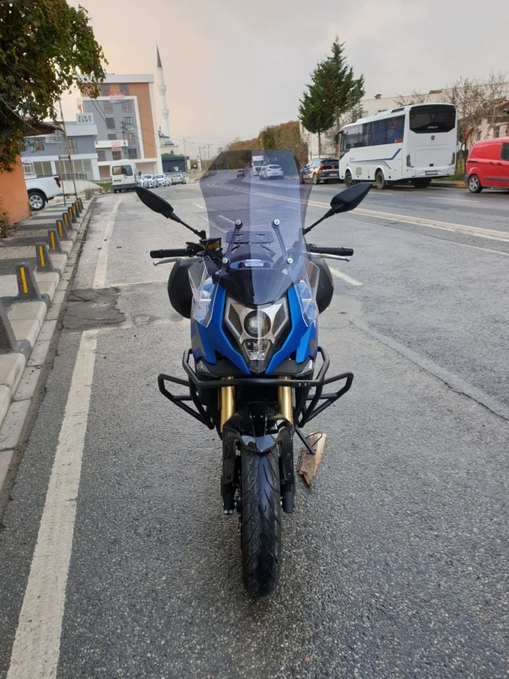 Cf Moto 650Mt Ön Cam 2024-2025 Model 56cm