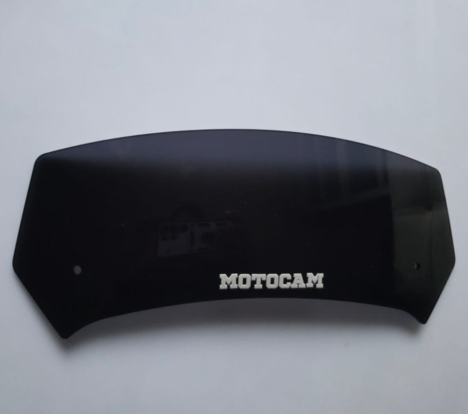 MOTOCAM Rüzgar Saptırıcı Deflektör Camı 1 Delikli 32x12cm Siyah Renkli   (APARATSIZDIR)