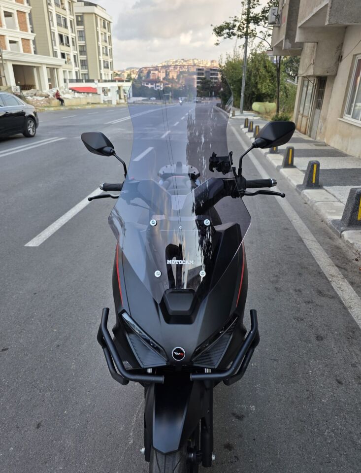 MOTOCAM RKS Lince 125 Ön Cam 2021-2026 Model 75cm Füme Renkli 4mm UZUN