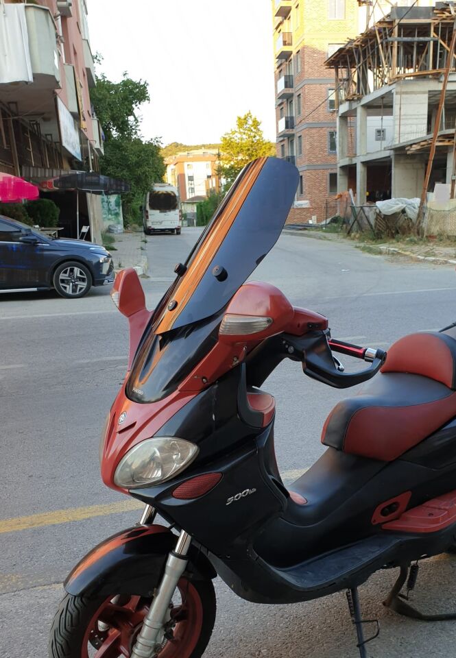 MOTOCAM Piaggio X9 500 Ön Cam 2004-2006 Model 49cm Siyah Renkli 4mm