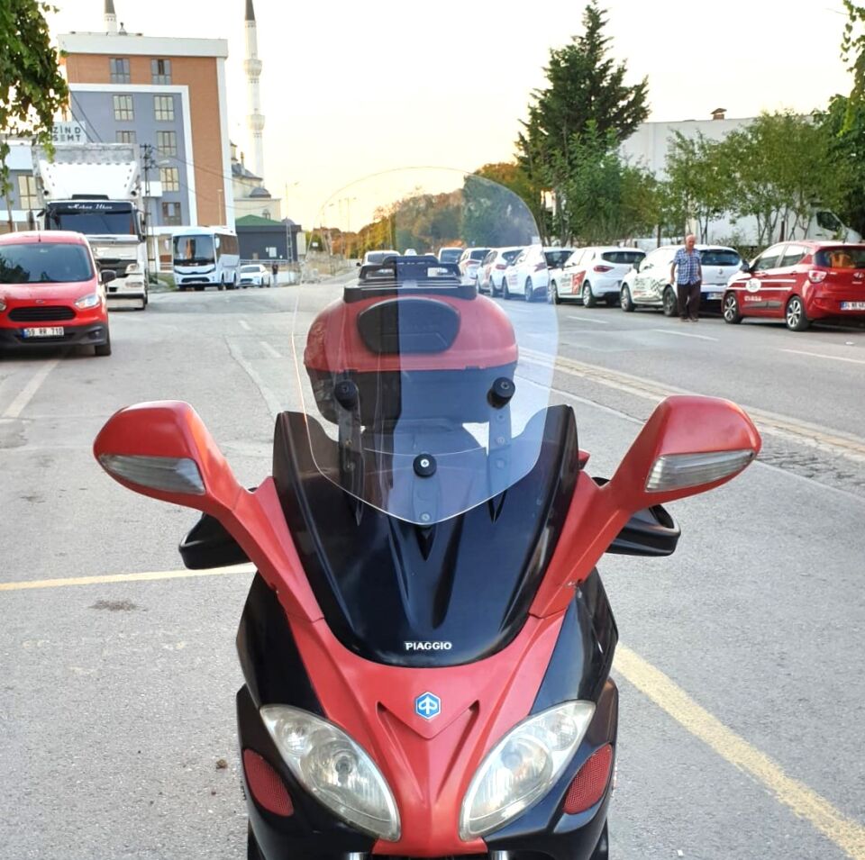 MOTOCAM Piaggio X9 500 Ön Cam 2004-2006 Model 49cm Şeffaf Renkli 4mm