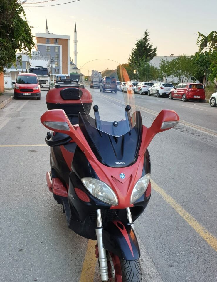 MOTOCAM Piaggio X9 500 Ön Cam 2004-2006 Model 49cm Şeffaf Renkli 4mm