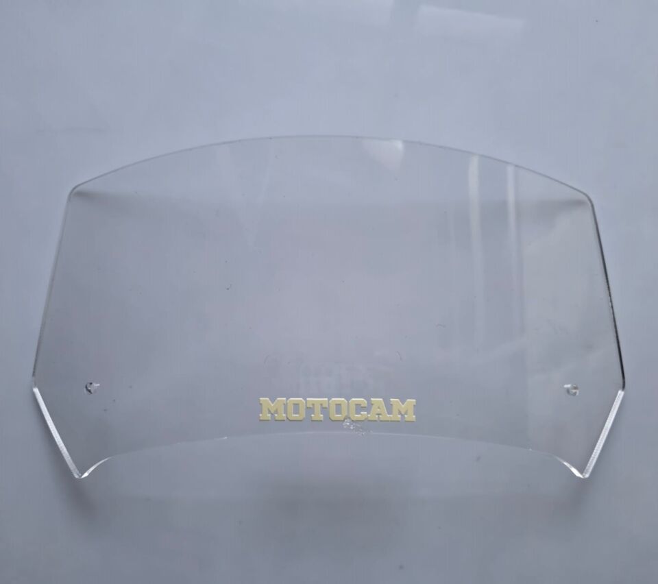MOTOCAM Rüzgar Saptırıcı Deflektör Camı 1 Delikli 32x15cm Şeffaf Renkli   (APARATSIZDIR)