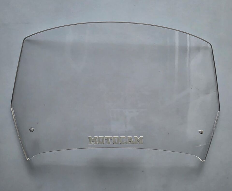 MOTOCAM Rüzgar Saptırıcı Deflektör Camı 1 Delikli 32x18cm Şeffaf Renkli   (APARATSIZDIR)