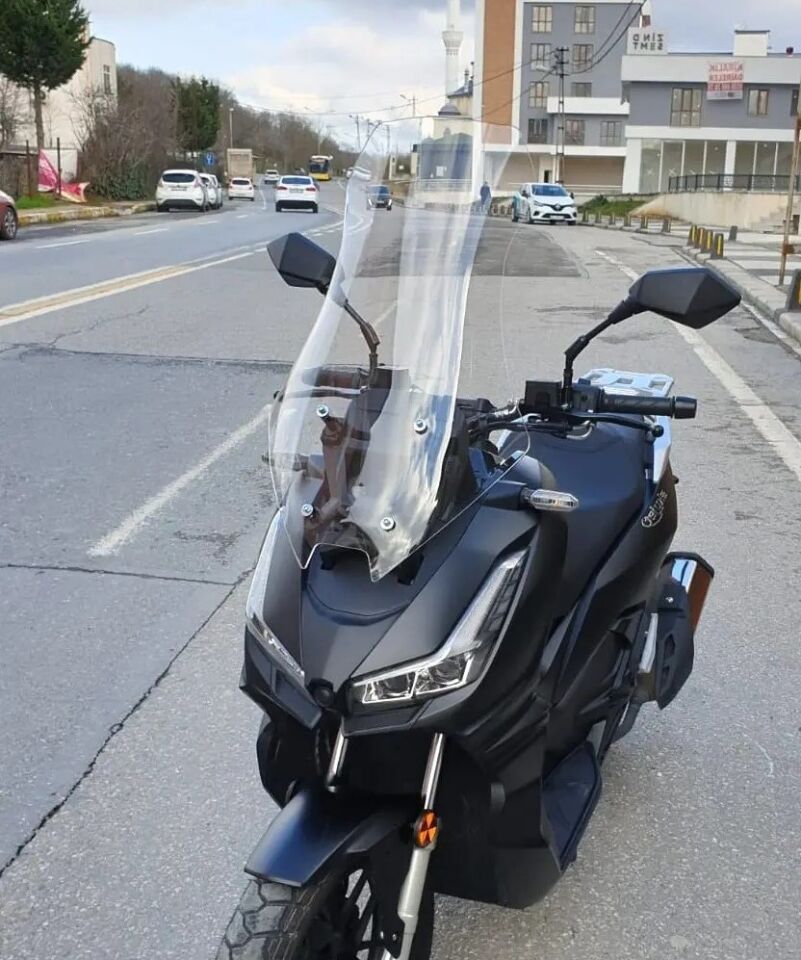 MOTOCAM RKS Lince 125 Ön Cam 2021-2026 Model 65cm Şeffaf Renkli 4mm ORTA BOYLU