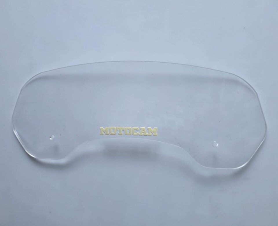 MOTOCAM Rüzgar Saptırıcı Deflektör Camı 1 Delikli 35x12cm Şeffaf Renkli   (APARATSIZDIR)