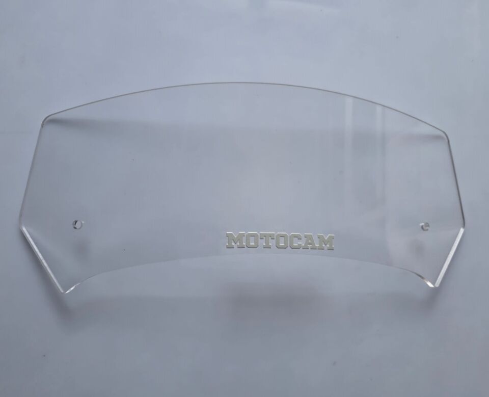 MOTOCAM Rüzgar Saptırıcı Deflektör Camı 1 Delikli 35x12cm Şeffaf Renkli   (APARATSIZDIR)