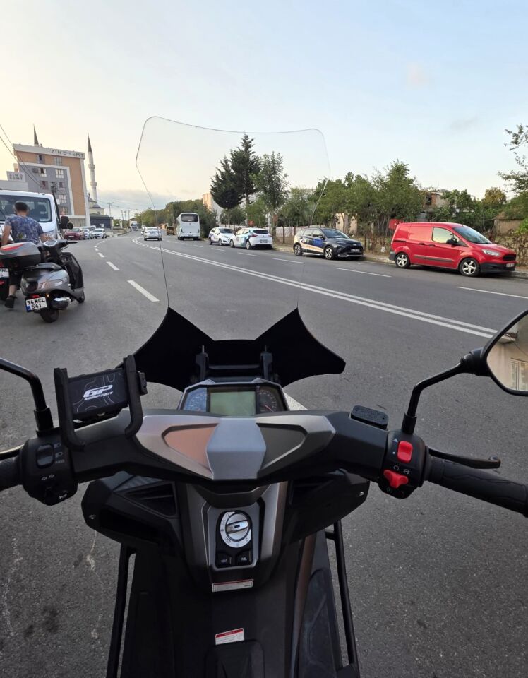 MOTOCAM RKS Lince 125 Ön Cam 2021-2026 Model 78cm Şeffaf Renkli 4mm UZUN