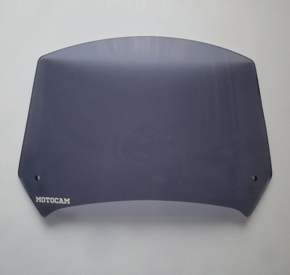 MOTOCAM Rüzgar Saptırıcı Deflektör Camı 1 Delikli 35x18cm Füme Renkli   (APARATSIZDIR)