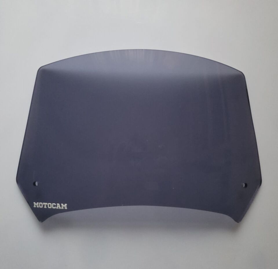 MOTOCAM Rüzgar Saptırıcı Deflektör Camı 1 Delikli 35x18cm Füme Renkli   (APARATSIZDIR)