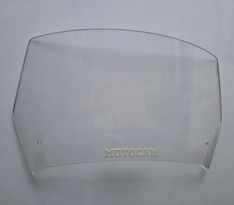 MOTOCAM Rüzgar Saptırıcı Deflektör Camı 1 Delikli 35x18cm Şeffaf Renkli   (APARATSIZDIR)