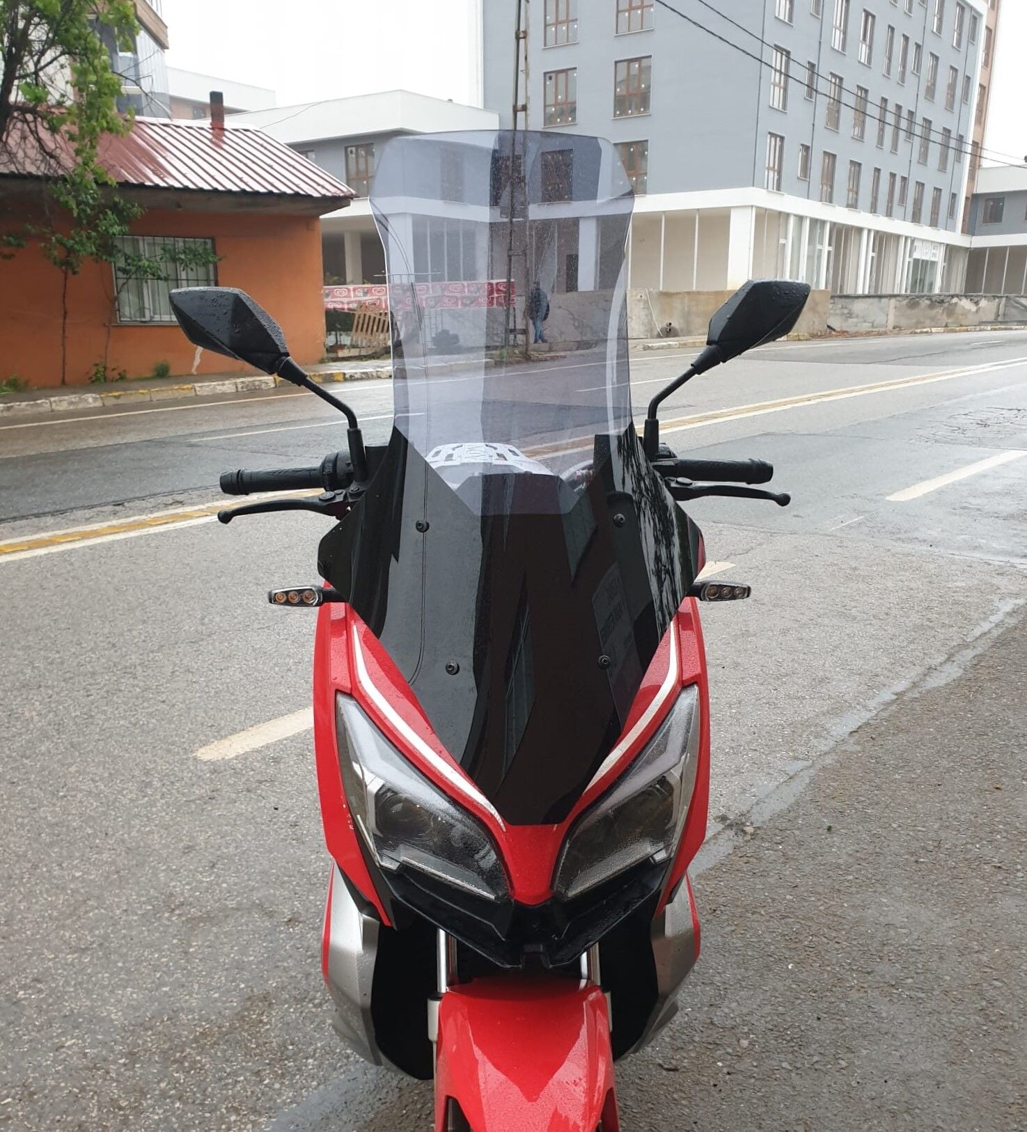 MOTOCAM QJ ATR 125 Ön Cam 2023-2026 Model 78cm Füme Renkli 4mm UZUN