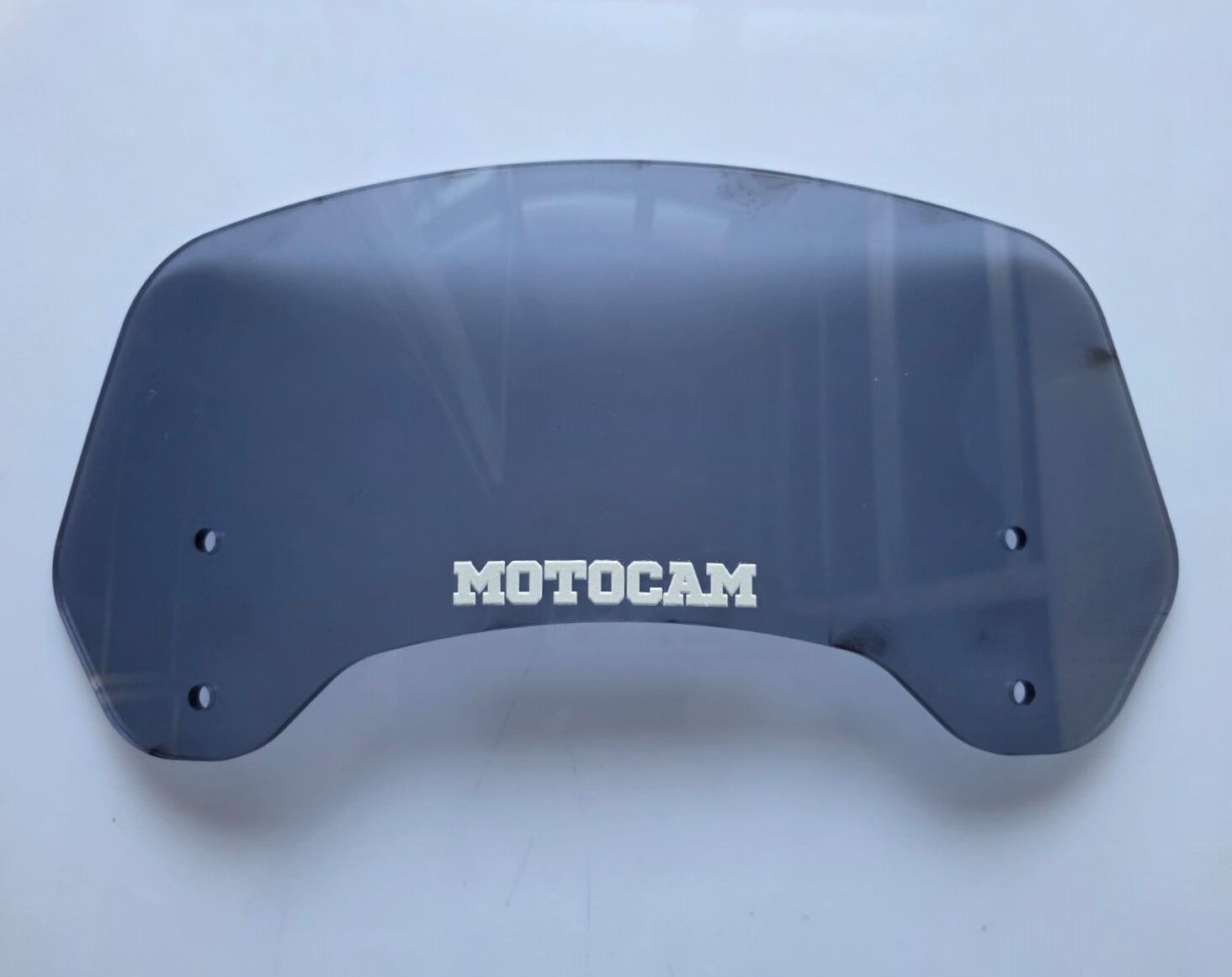MOTOCAM Rüzgar Saptırıcı Deflektör Camı 2 Delikli 3.5cm 32x12cm Füme Renkli   (APARATSIZDIR)