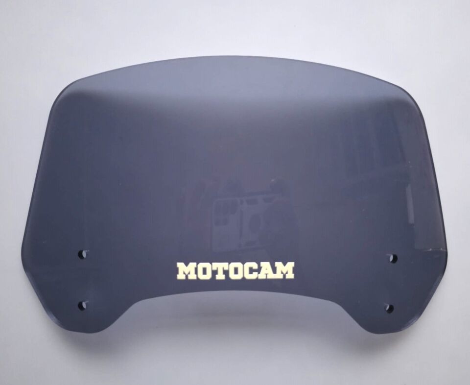 MOTOCAM Rüzgar Saptırıcı Deflektör Camı 2 Delikli 3.5cm 32x15cm Füme Renkli   (APARATSIZDIR)