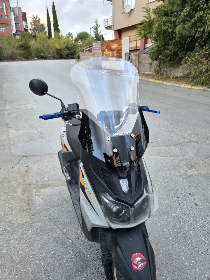 MOTOCAM Altai F1 Max Ön Cam 2021-2026 Model 57cm Şeffaf Renkli 4mm