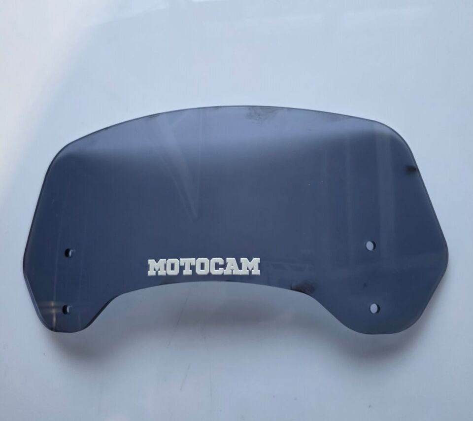 MOTOCAM Rüzgar Saptırıcı Deflektör Camı 2 Delikli 3.5cm 35x12cm Füme Renkli   (APARATSIZDIR)