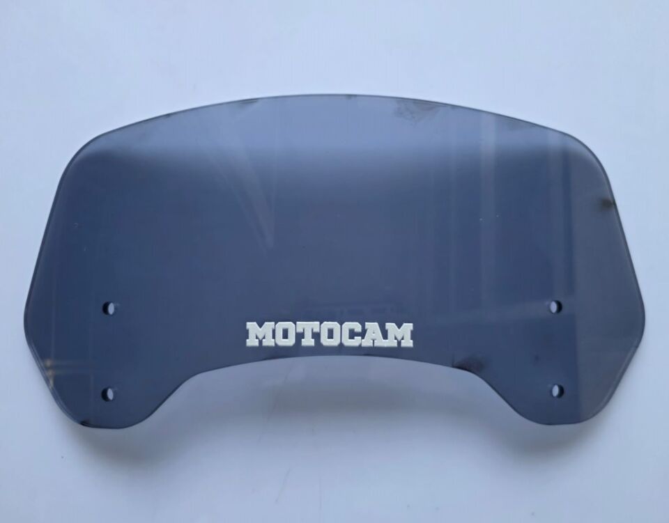 MOTOCAM Rüzgar Saptırıcı Deflektör Camı 2 Delikli 3.5cm 35x12cm Füme Renkli   (APARATSIZDIR)