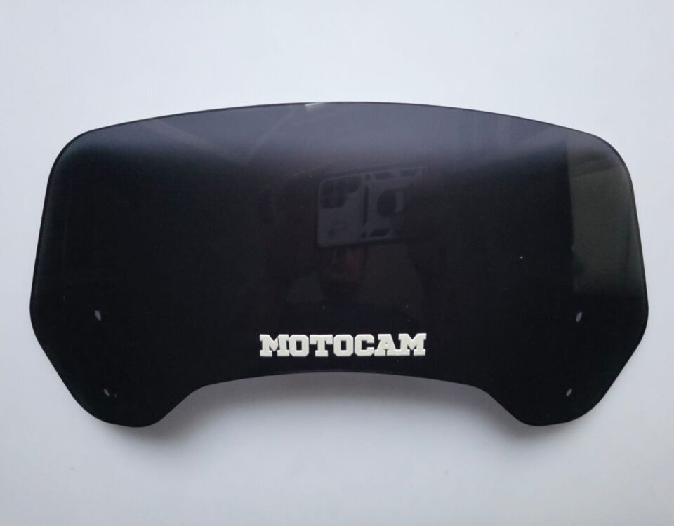 MOTOCAM Rüzgar Saptırıcı Deflektör Camı 2 Delikli 3.5cm 35x12cm Siyah Renkli   (APARATSIZDIR)