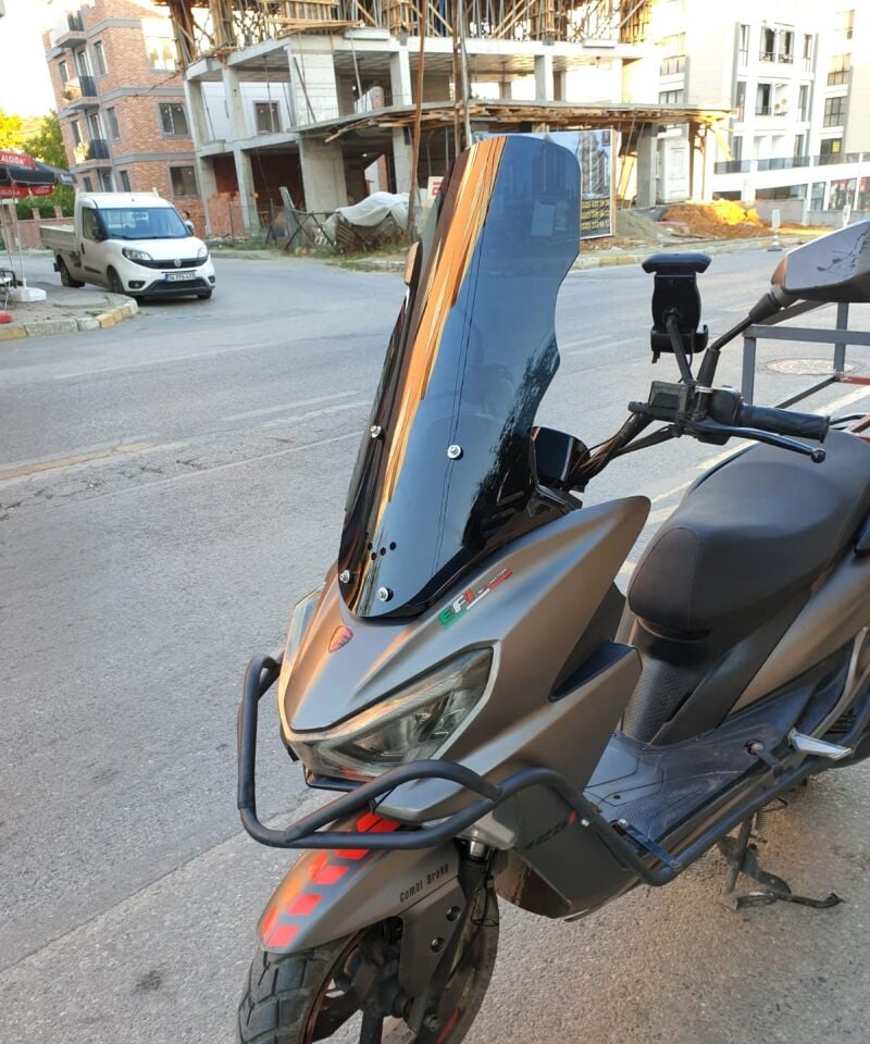 MOTOCAM RKS Newlight 125 Ön Cam 2021-2022 Model 55cm Siyah Renkli 4mm PRO MODELE UYMAZ