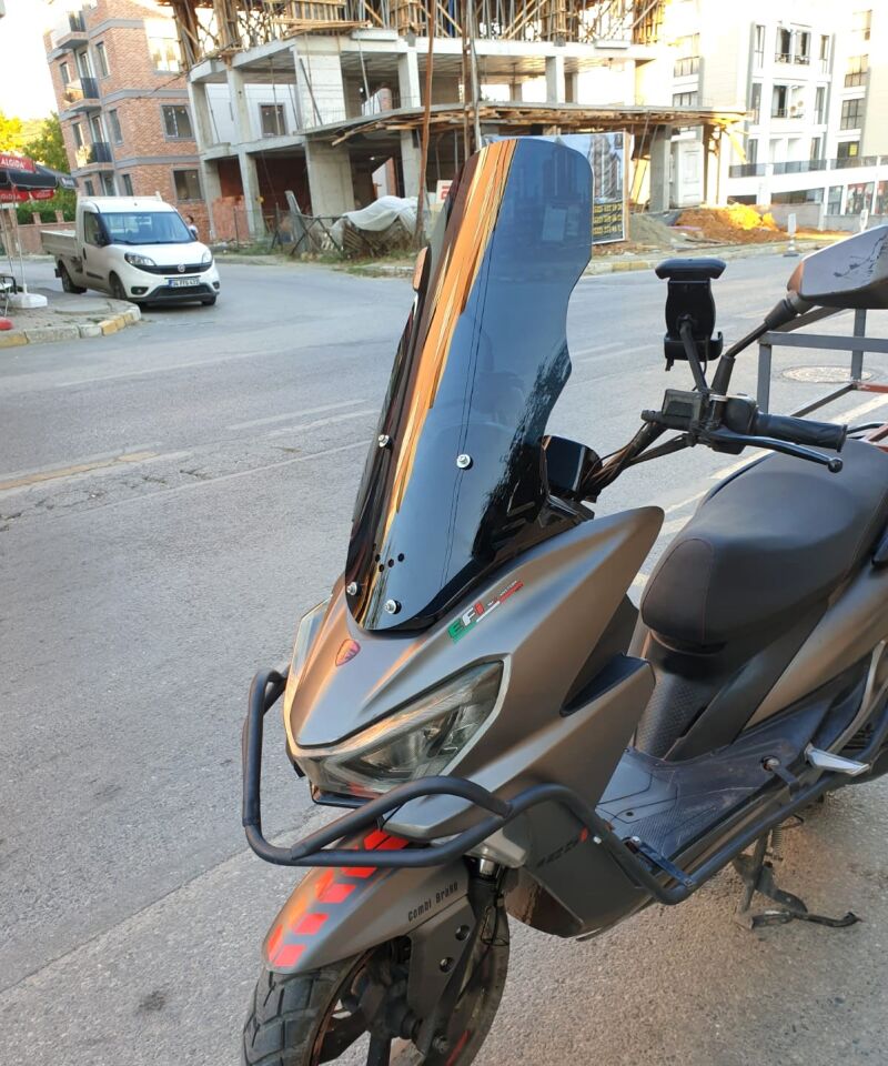 MOTOCAM RKS Newlight 125 Ön Cam 2021-2022 Model 65cm Siyah Renkli 4mm PRO MODELE UYMAZ