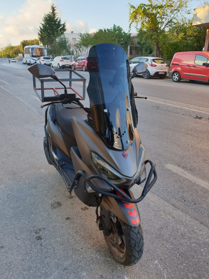 MOTOCAM RKS Newlight 125 Ön Cam 2021-2022 Model 65cm Siyah Renkli 4mm PRO MODELE UYMAZ