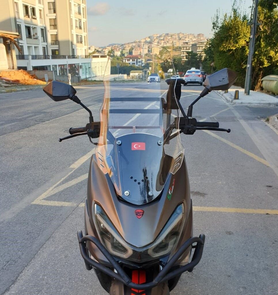 MOTOCAM RKS Newlight 125 Ön Cam 2021-2022 Model 65cm Şeffaf Renkli 4mm PRO MODELE UYMAZ