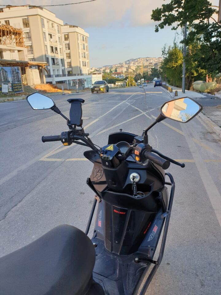 MOTOCAM RKS Newlight 125 Ön Cam 2021-2022 Model 65cm Şeffaf Renkli 4mm PRO MODELE UYMAZ