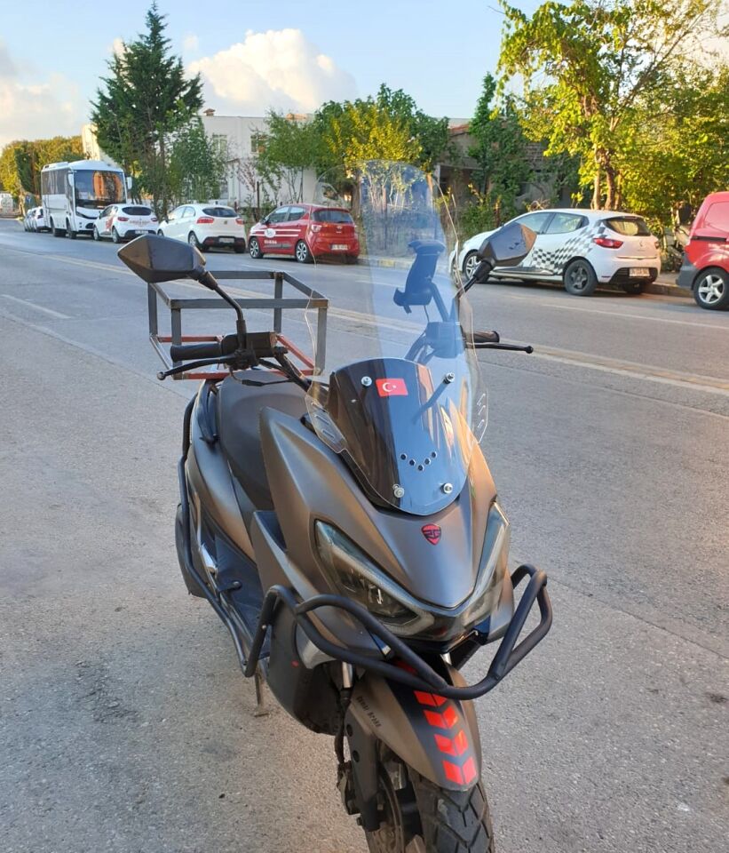 MOTOCAM RKS Newlight 125 Ön Cam 2021-2022 Model 65cm Şeffaf Renkli 4mm PRO MODELE UYMAZ