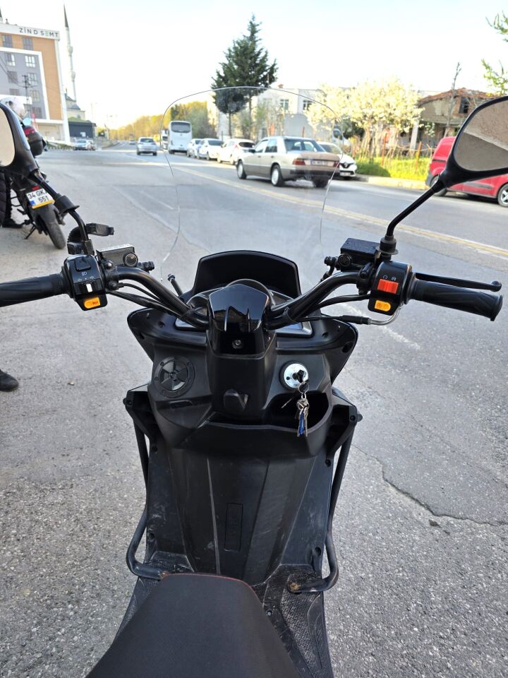 MOTOCAM RKS Newlight PRO Ön Cam 2023-2026 Model 58cm Şeffaf Renkli 4mm ORİJİNAL BOYLU