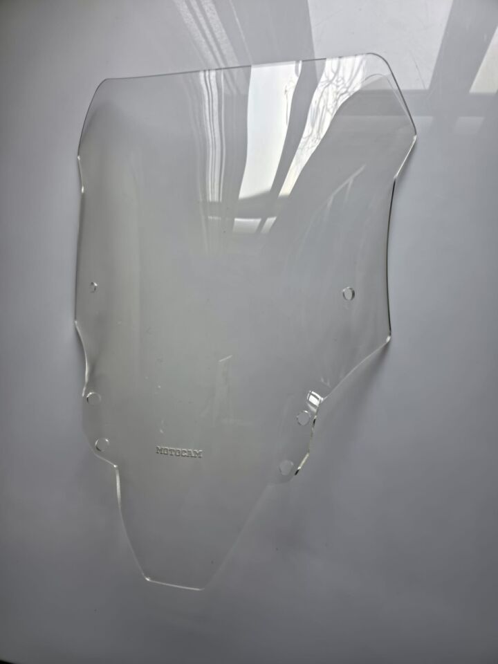 MOTOCAM QJ SRT 900 Ön Cam 2023-2026 Model 55cm Şeffaf Renkli 4mm