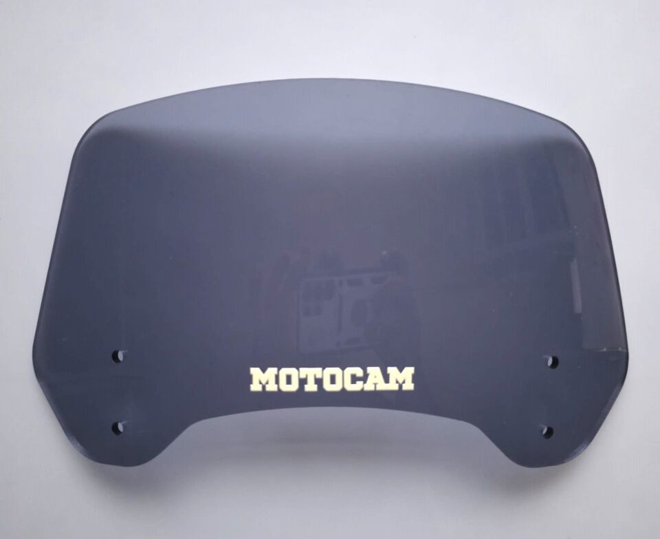 MOTOCAM Rüzgar Saptırıcı Deflektör Camı 2 Delikli 4cm 32x15cm Füme Renkli   (APARATSIZDIR)