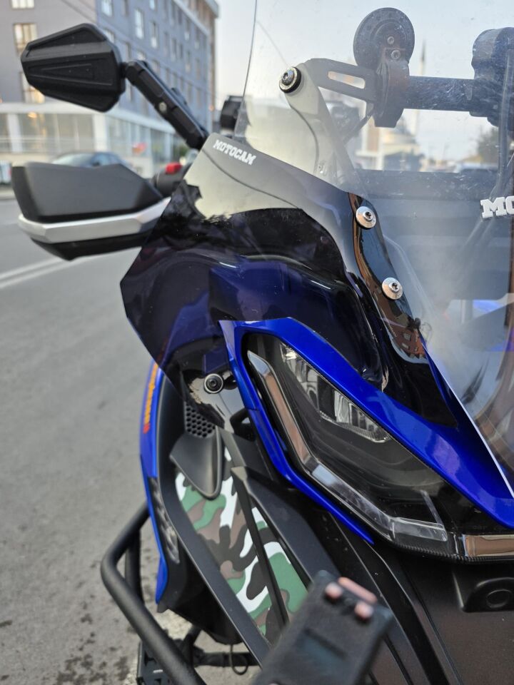 MOTOCAM QJ SRT 900 Yan deflektör Böbreklik Siyah Renkli 4mm