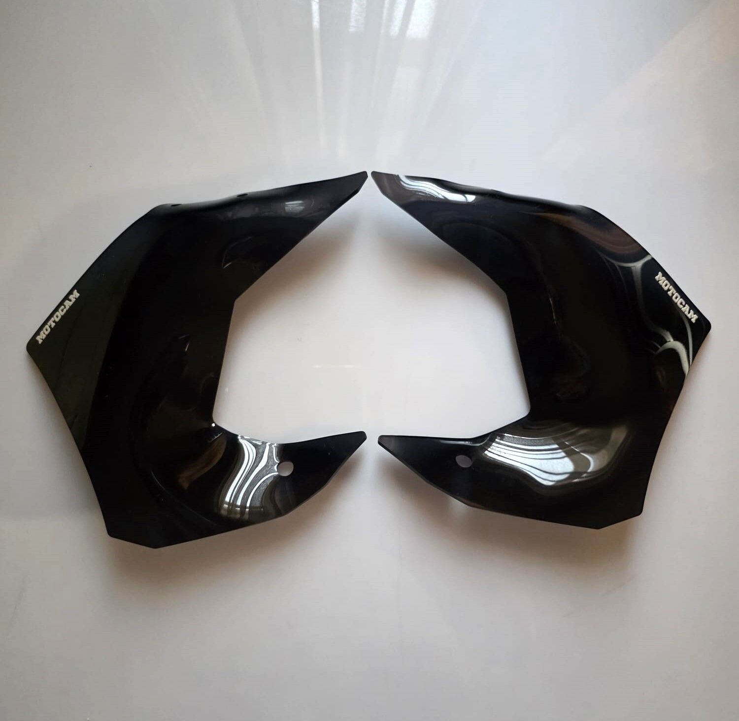 MOTOCAM QJ SRT 900 Yan deflektör Böbreklik Siyah Renkli 4mm