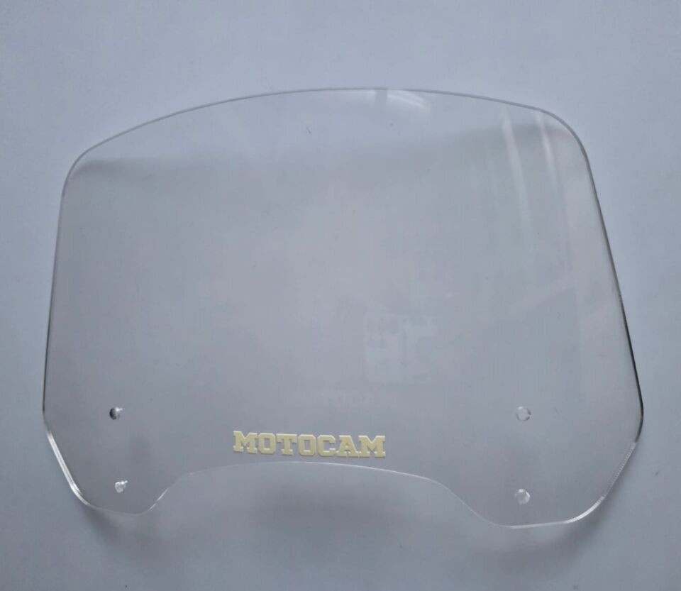 MOTOCAM Rüzgar Saptırıcı Deflektör Camı 2 Delikli 4cm 32x18cm Şeffaf Renkli   (APARATSIZDIR)