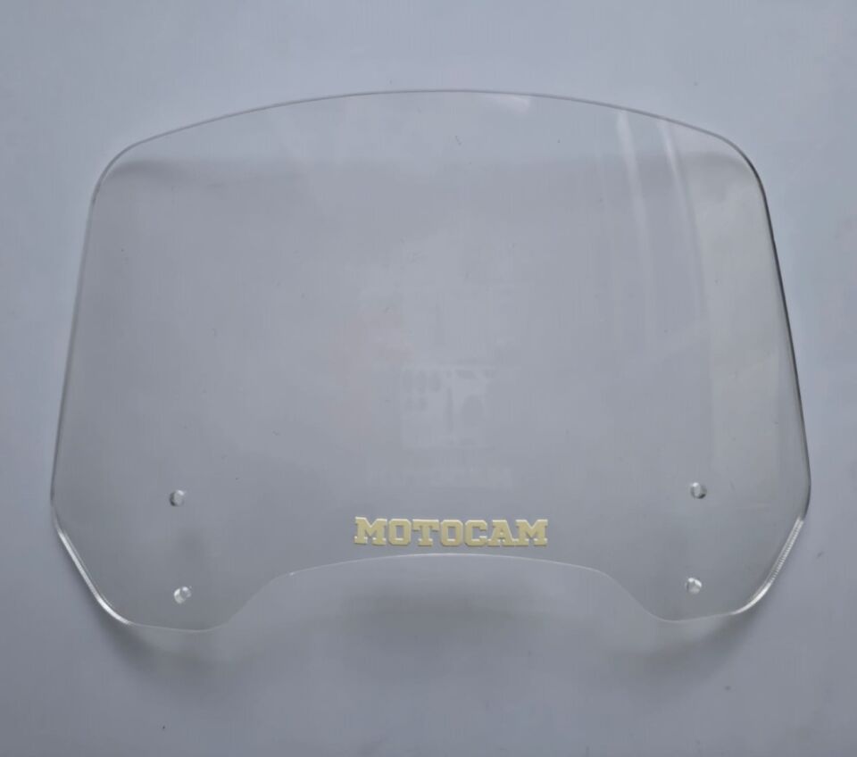 MOTOCAM Rüzgar Saptırıcı Deflektör Camı 2 Delikli 4cm 32x18cm Şeffaf Renkli   (APARATSIZDIR)