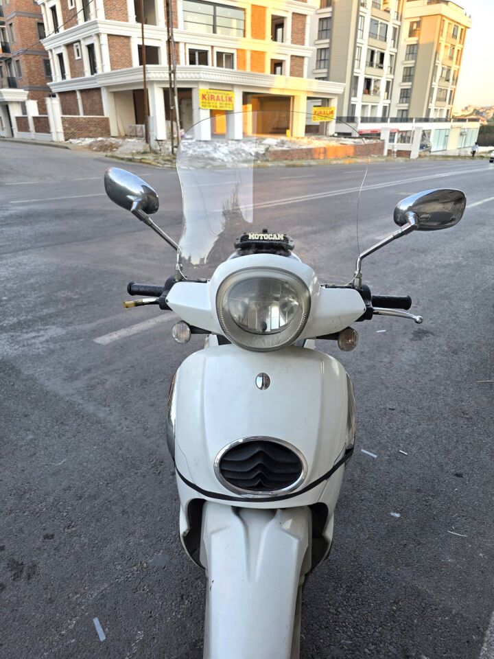MOTOCAM Aprilia Scarabeo 200 İe Ön Cam 35cm 2008-2015 Model Şeffaf Renkli 4mm