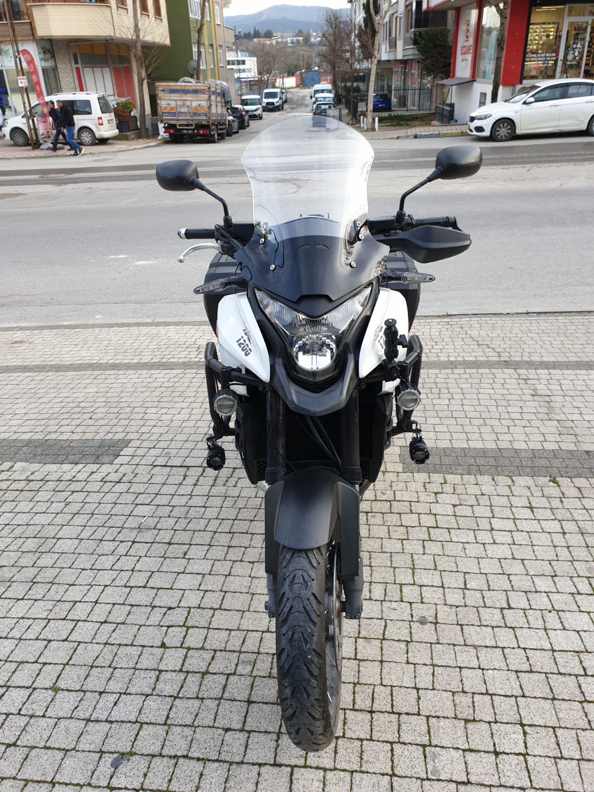 Honda VFR 1200 Ön Cam 2012-2015 Model 48cm