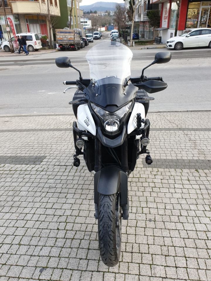 Honda VFR 1200 Ön Cam 2012-2015 Model 48cm
