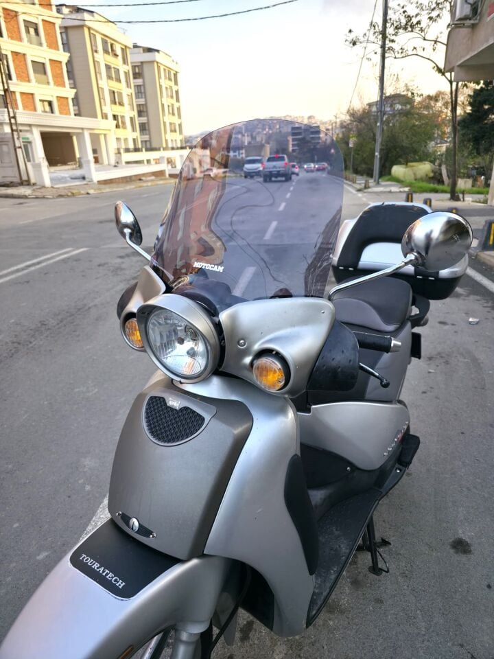 MOTOCAM Aprilia Scarabeo 200 Ön Cam 45cm 2002-2007 Model Füme Renkli 4mm